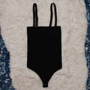 Leonisa black seamless shapewear bodysuit sz XS/S